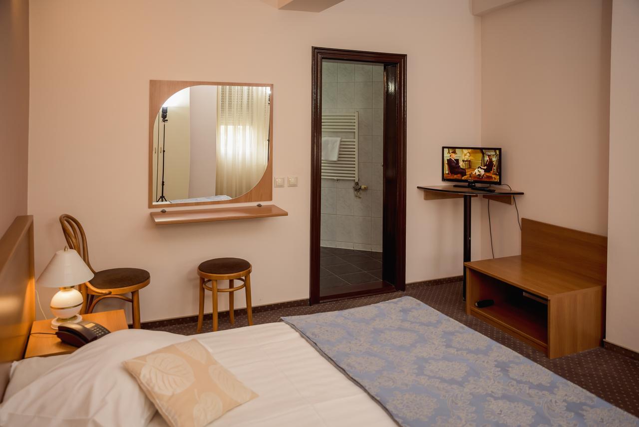 Hotel Reghina Timișoara Zewnętrze zdjęcie