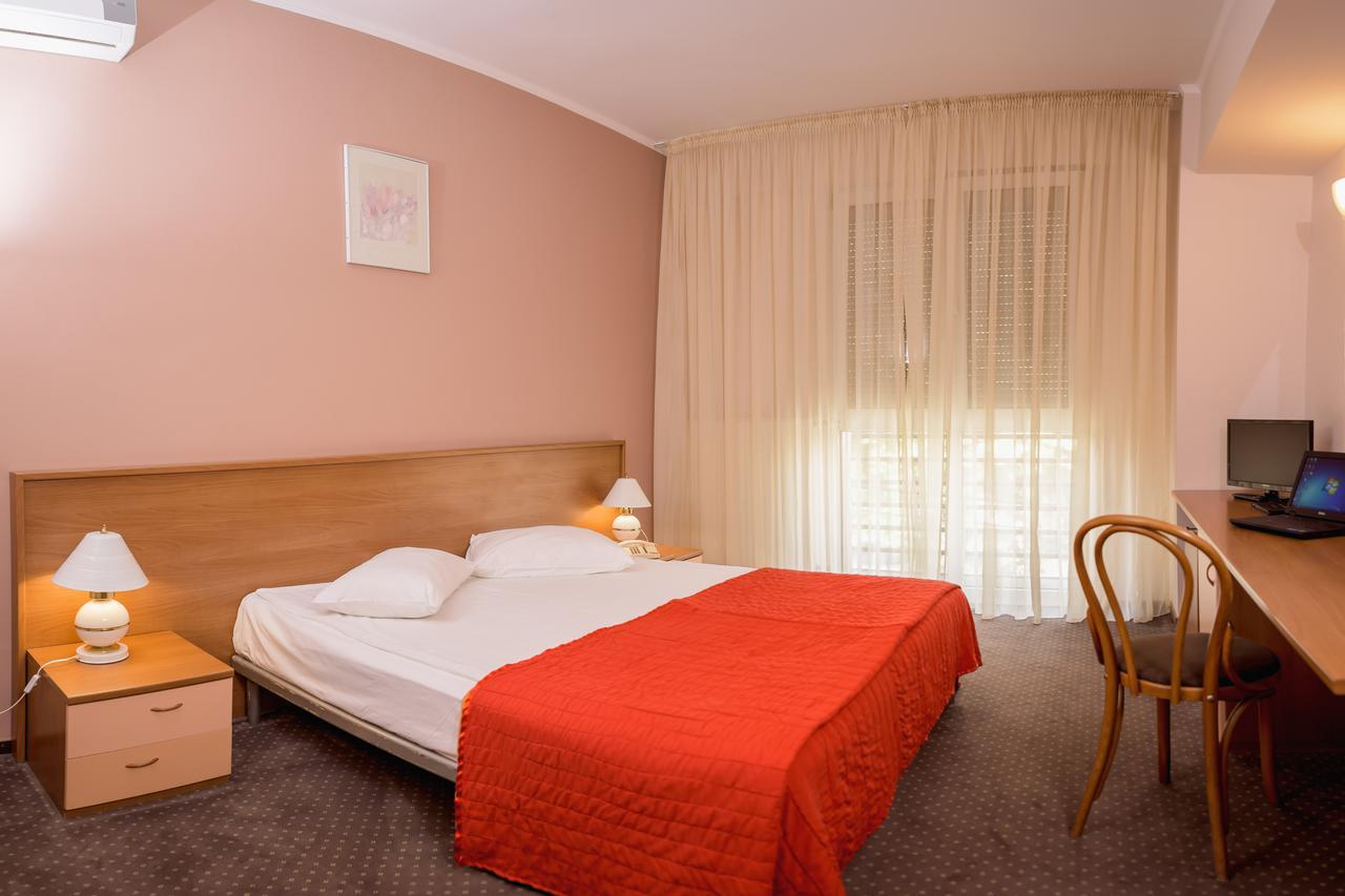 Hotel Reghina Timișoara Zewnętrze zdjęcie
