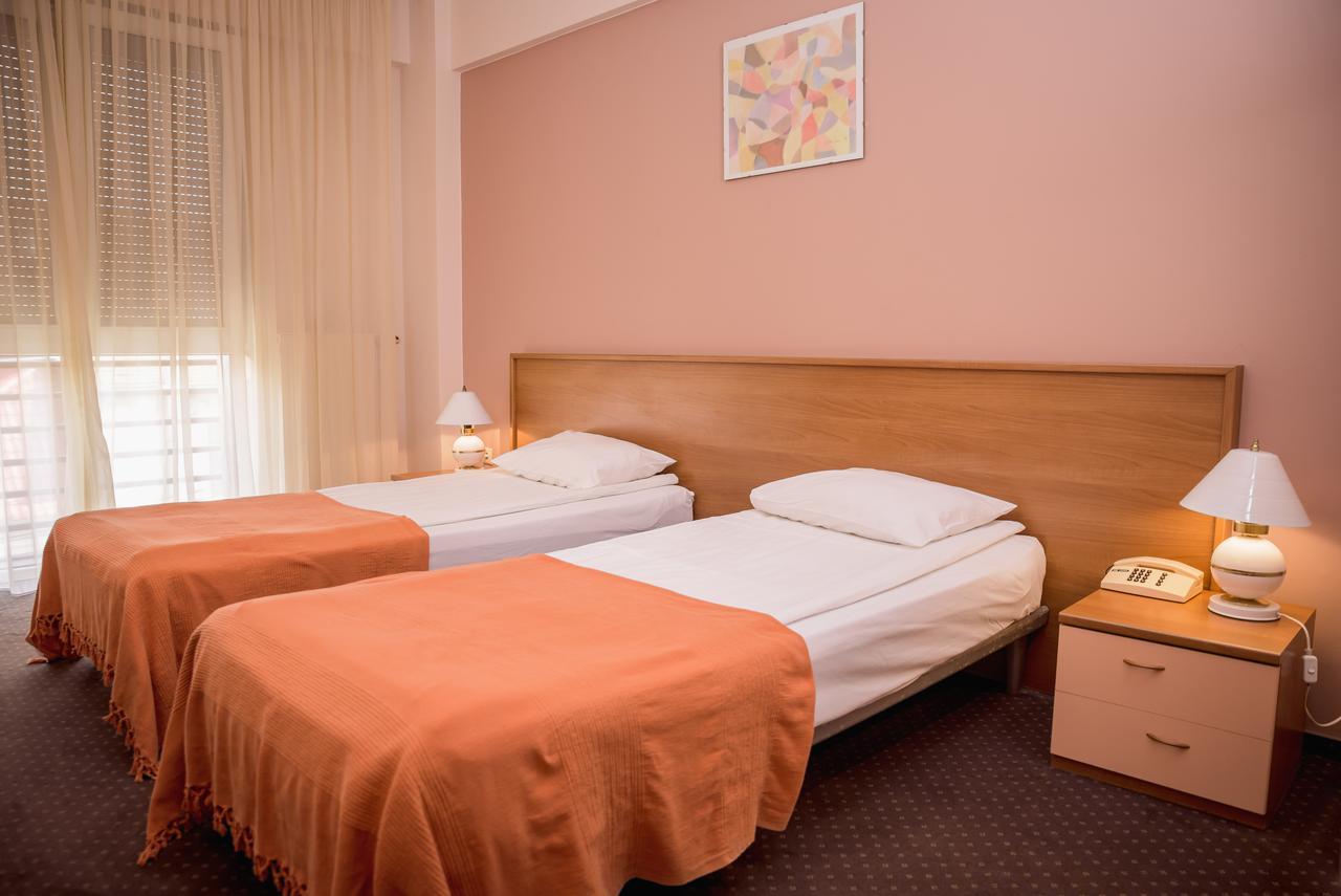 Hotel Reghina Timișoara Zewnętrze zdjęcie
