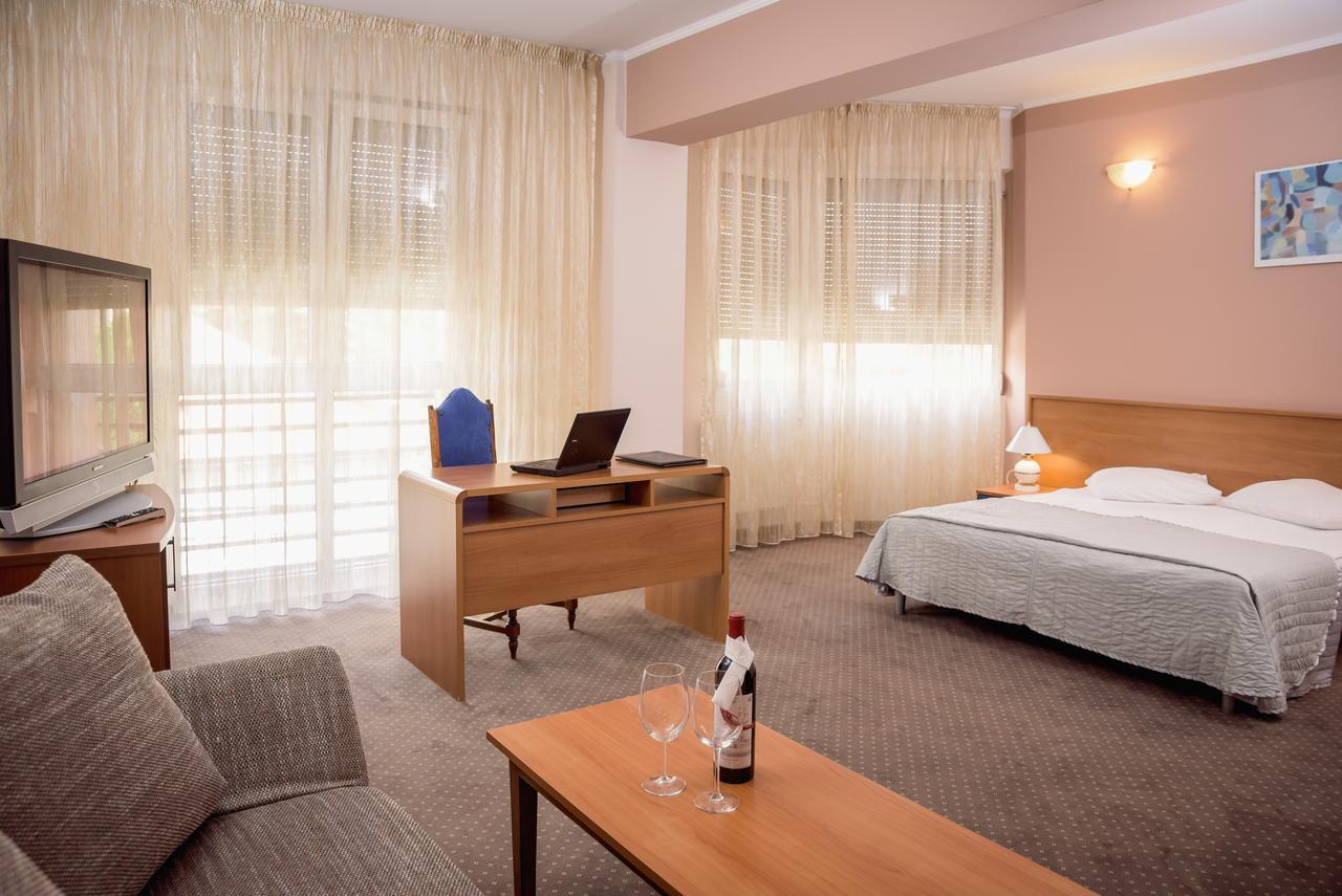Hotel Reghina Timișoara Zewnętrze zdjęcie