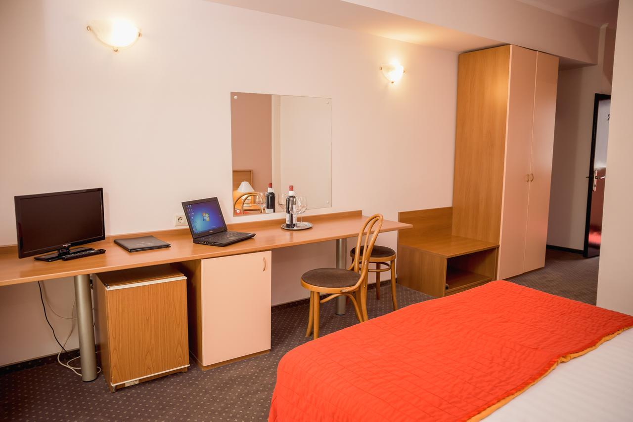 Hotel Reghina Timișoara Zewnętrze zdjęcie