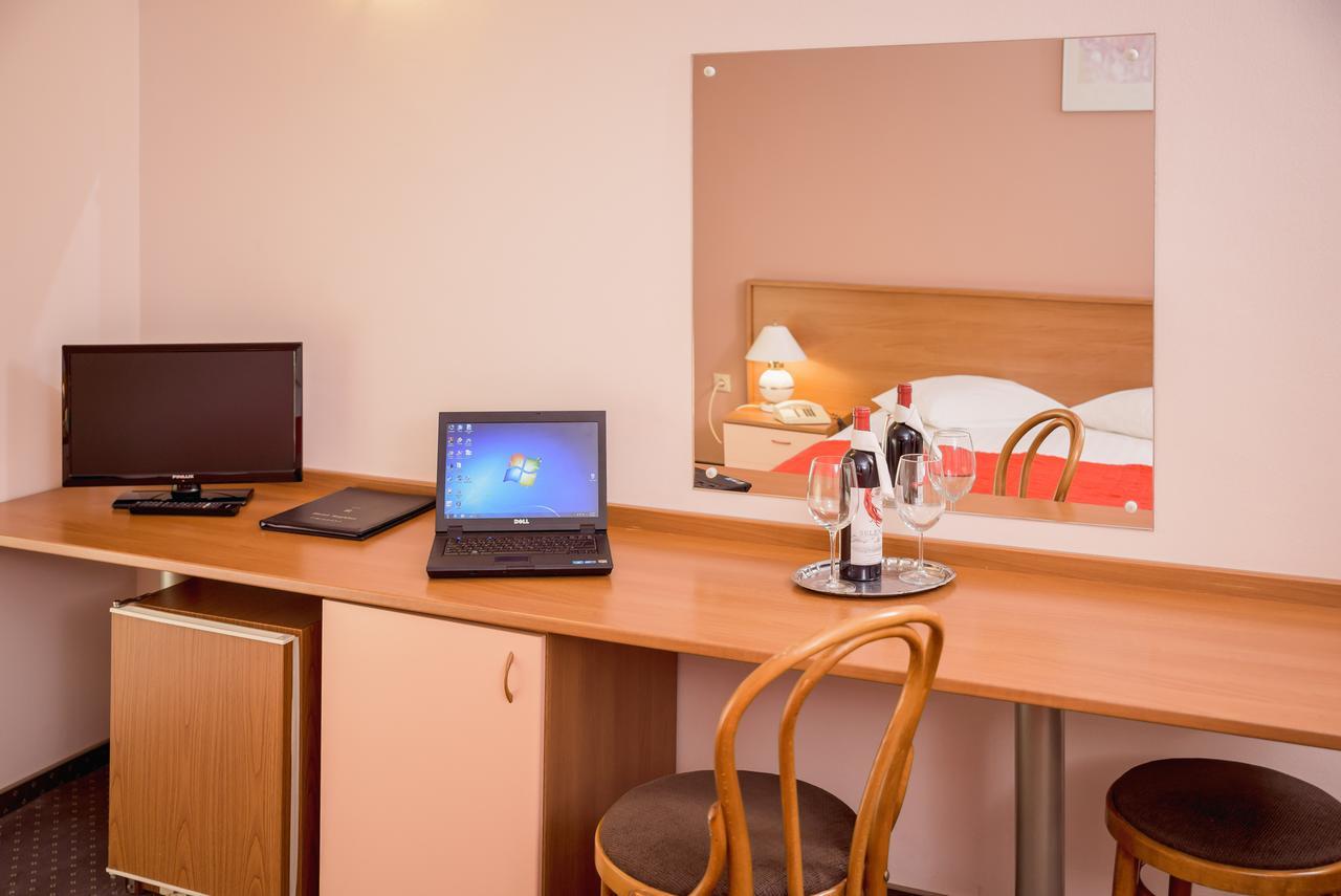 Hotel Reghina Timișoara Zewnętrze zdjęcie