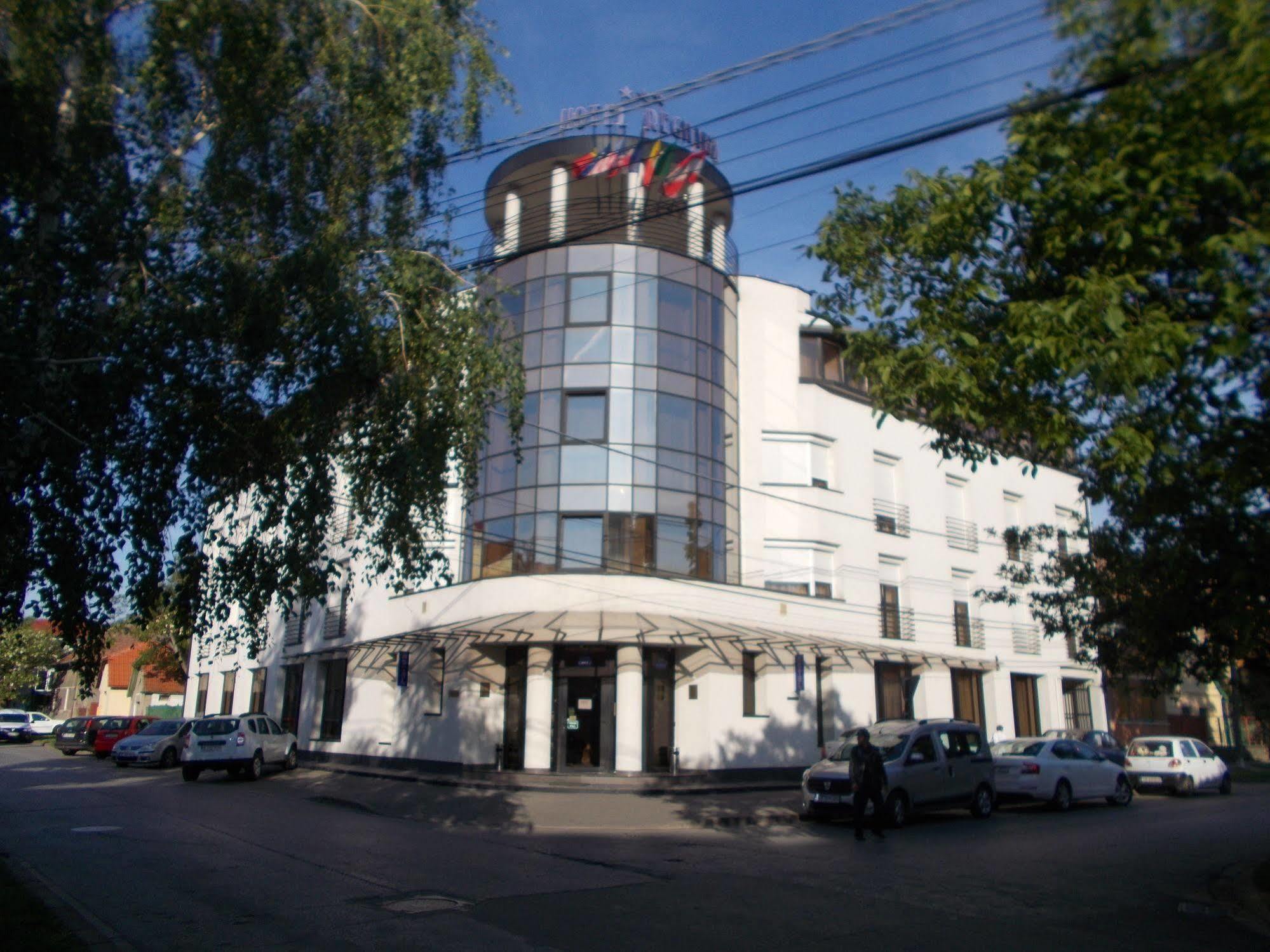 Hotel Reghina Timișoara Zewnętrze zdjęcie